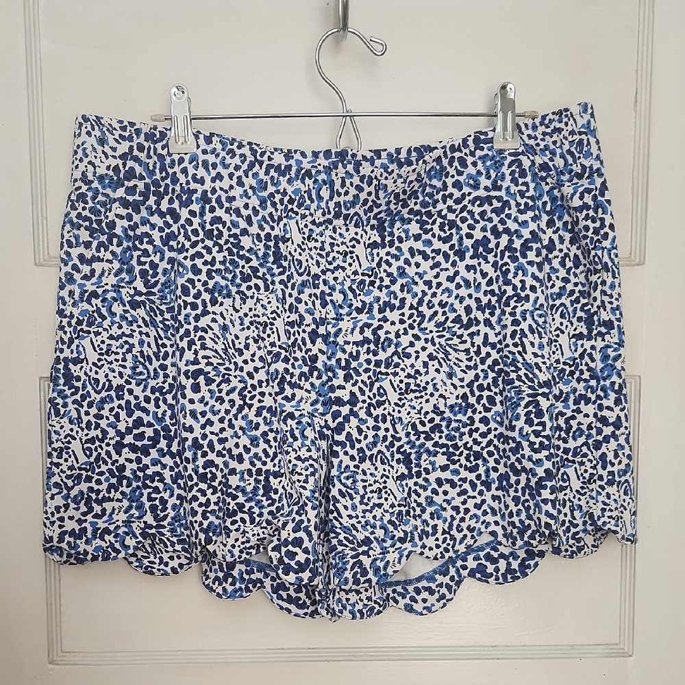 Lilly Pulitzer Blue and White Patterned Shorts